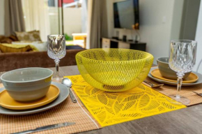 Fourways Self catering. Warm, cozy with Wifi & Garden